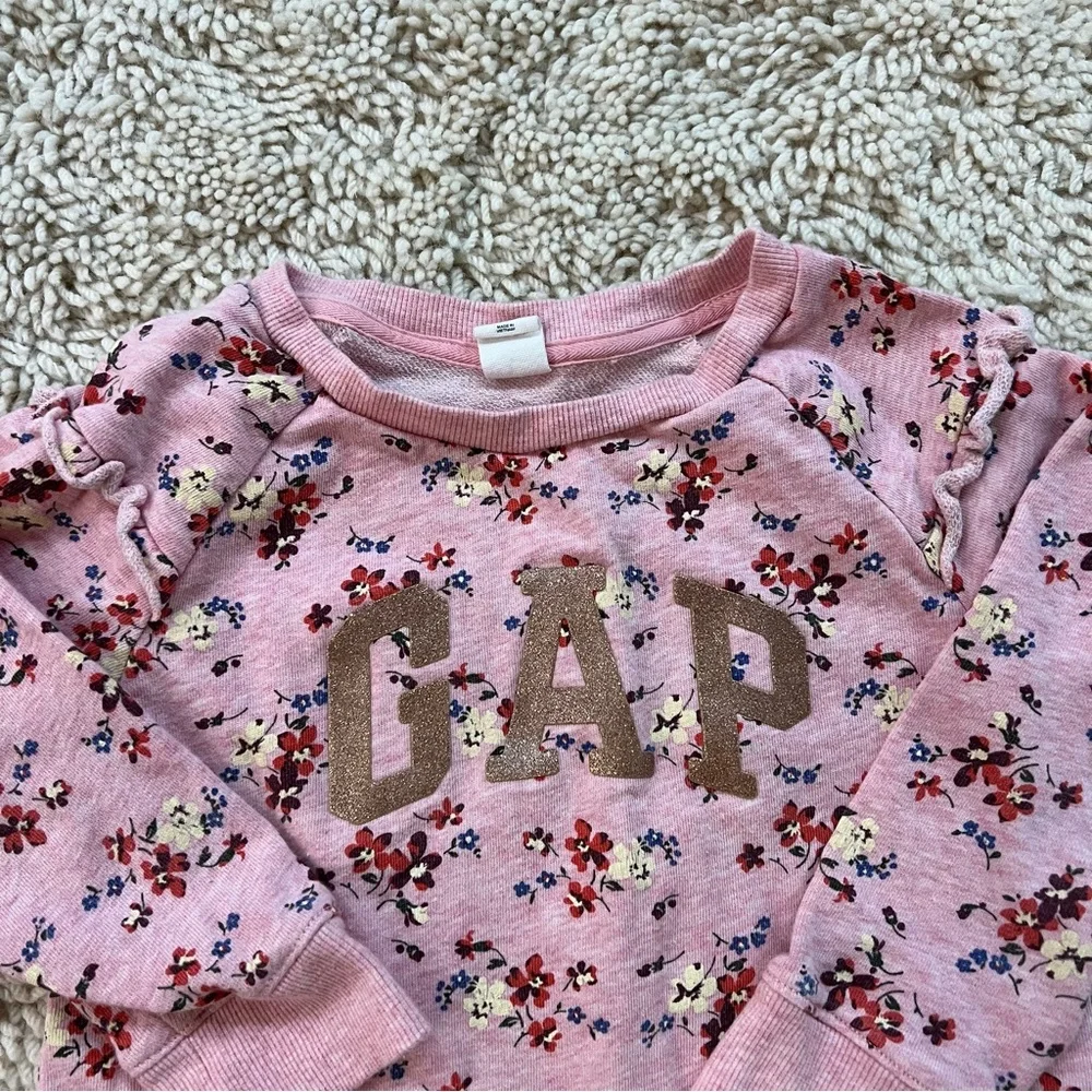GAP | Girls’ Floral Ruffle Crewneck Sweatshirt